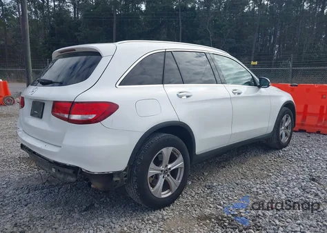 2017 Mercedes-Benz Glc 300 z USA, uszkodzony, nr VIN WDC0G4JBXHF221983